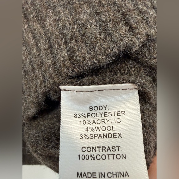 NWT Women’s Lucy Paris V Neck Mock Collar Espresso Brown Medium $134 - Picture 4 of 6